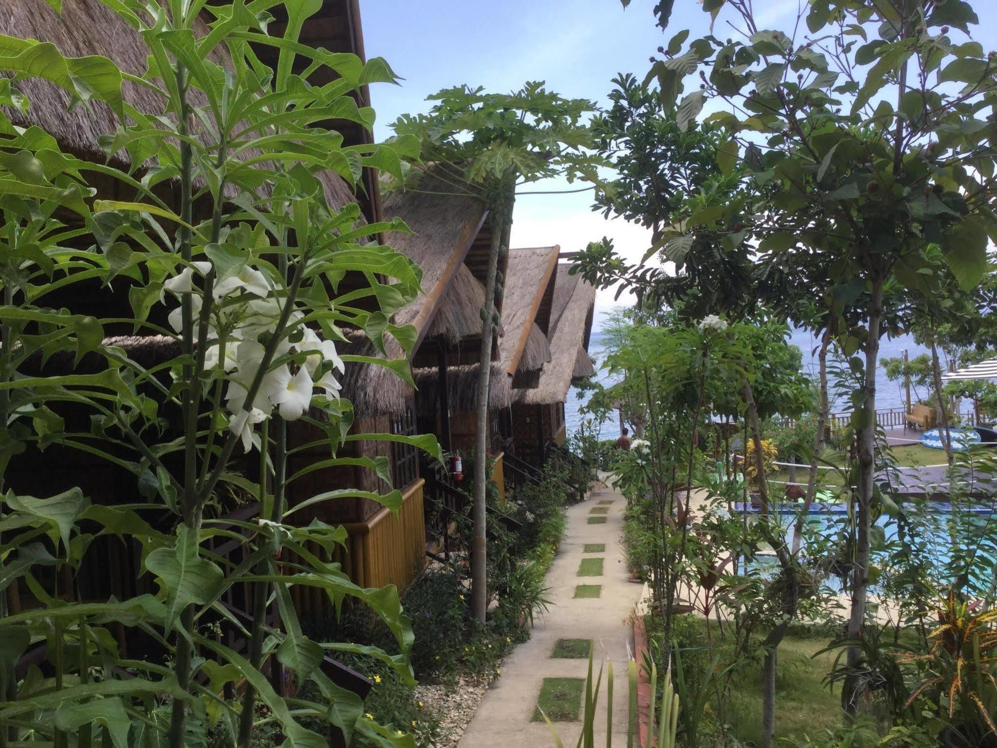Villa De Gloria Tabalong Exterior foto