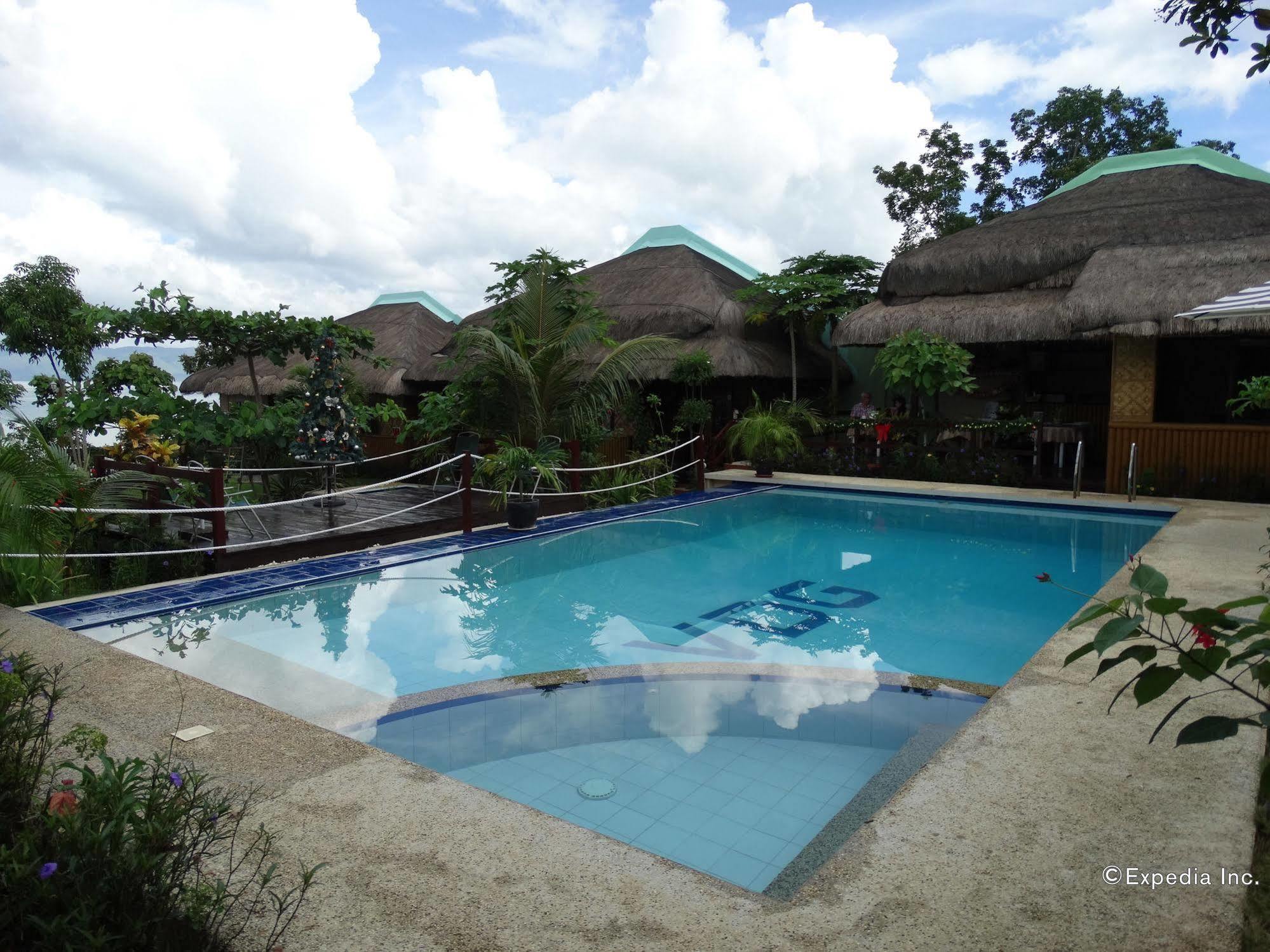 Villa De Gloria Tabalong Exterior foto